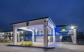 Days Inn By Wyndham  3*